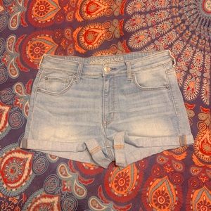 American Eagle High-Rise Shortie - size 14